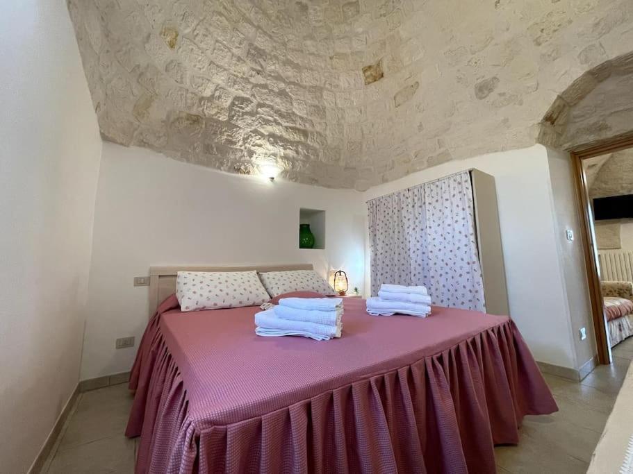 Valle D'Itria Trullo Sovrano Sul Monte Cisternino Zewnętrze zdjęcie